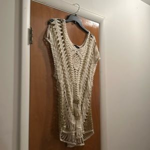 Crème and gold Ashley Stewart shirt